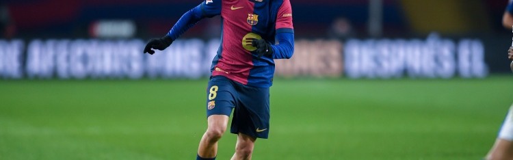 皇冠体育注册-佩德里打造完美球员：右脚内马尔 左脚梅西 射门&amp;头球C罗