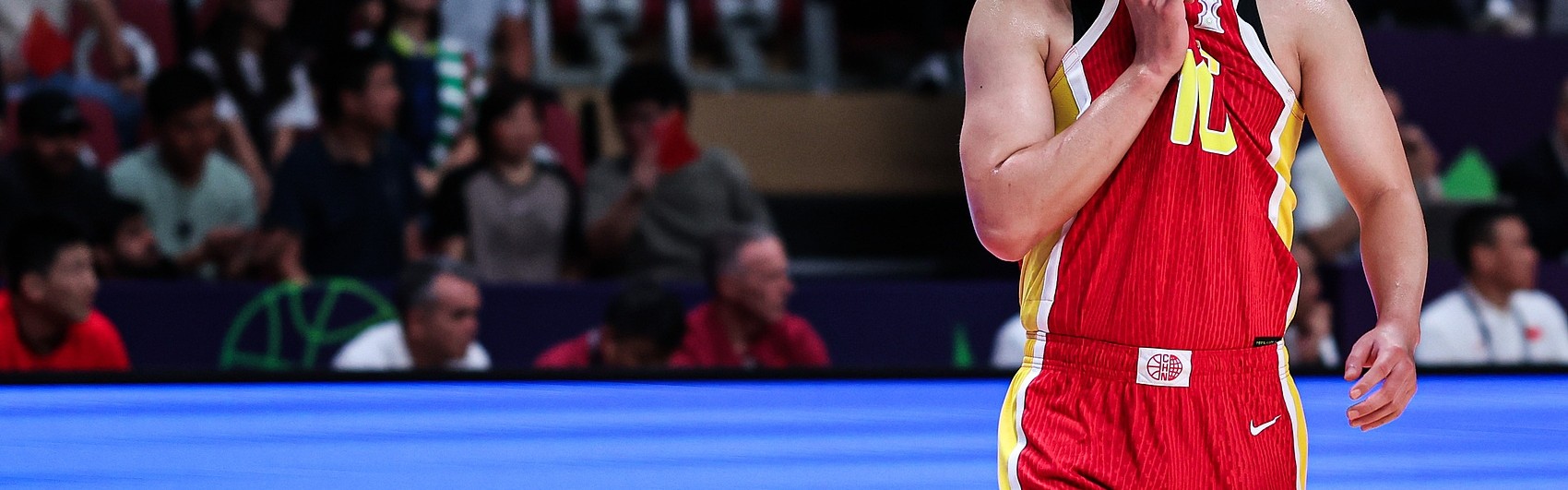 媒体人：NCAA新赛季 王俊杰仍要和队友竞争去争取更多的出场时间