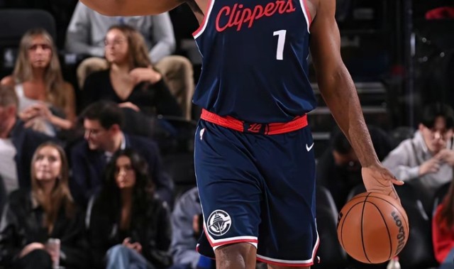 皇冠体育入口-教练投票无视哈登26+8数据，伦纳德30场表现获青睐|詹姆斯·哈登|洛杉矶快船队|体育赛事讨论|NBA全明星|nba_新浪新闻