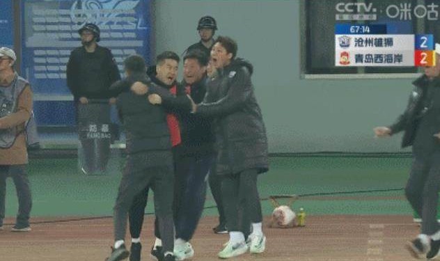 皇冠体育官方-让二追三无愧最大黑马 逆风翻盘后肇俊哲肆意庆祝