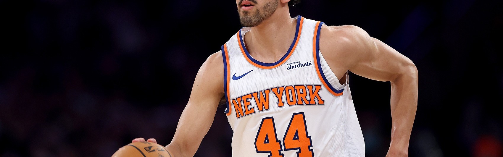 残暴！尼克斯16记三分射穿篮网 最终狂胜54分